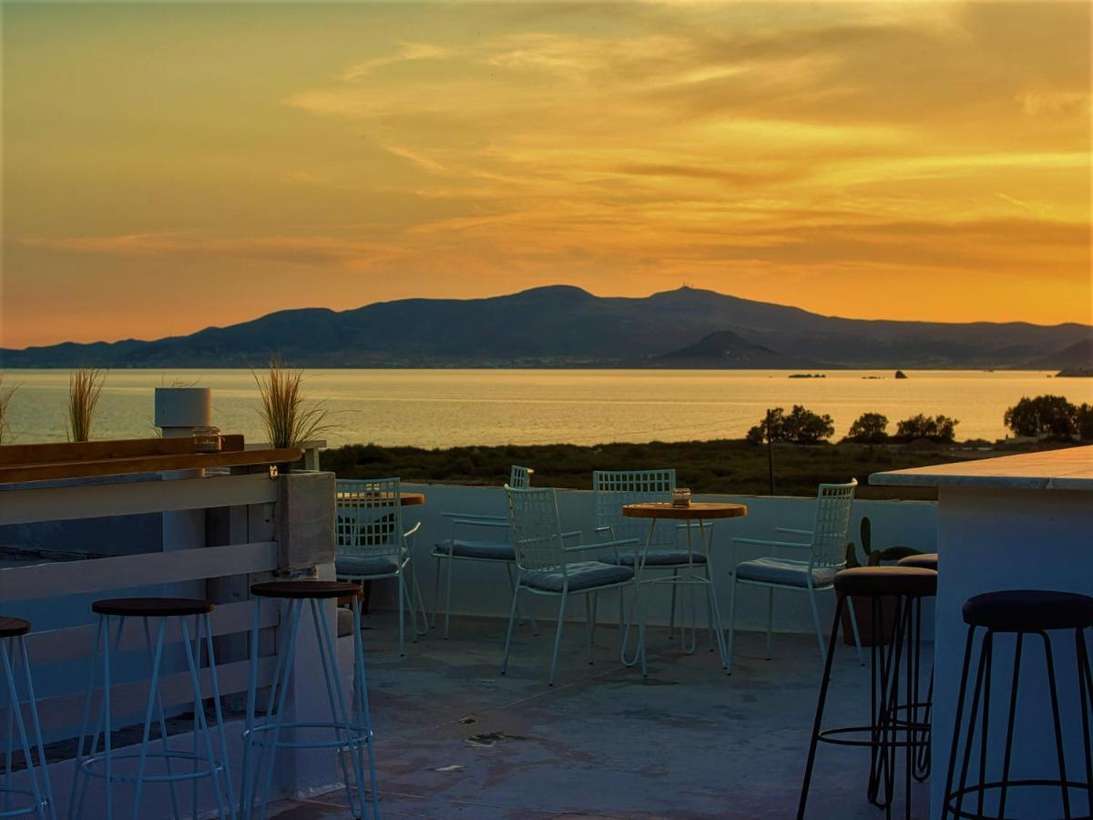 Studios Vrettos Beachfront Hotel Pláka Kültér fotó