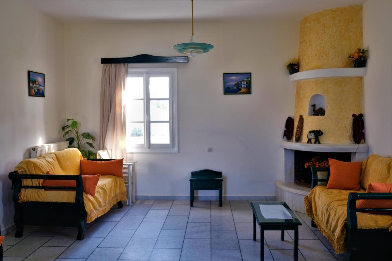 Studios Vrettos Beachfront Hotel Pláka Kültér fotó