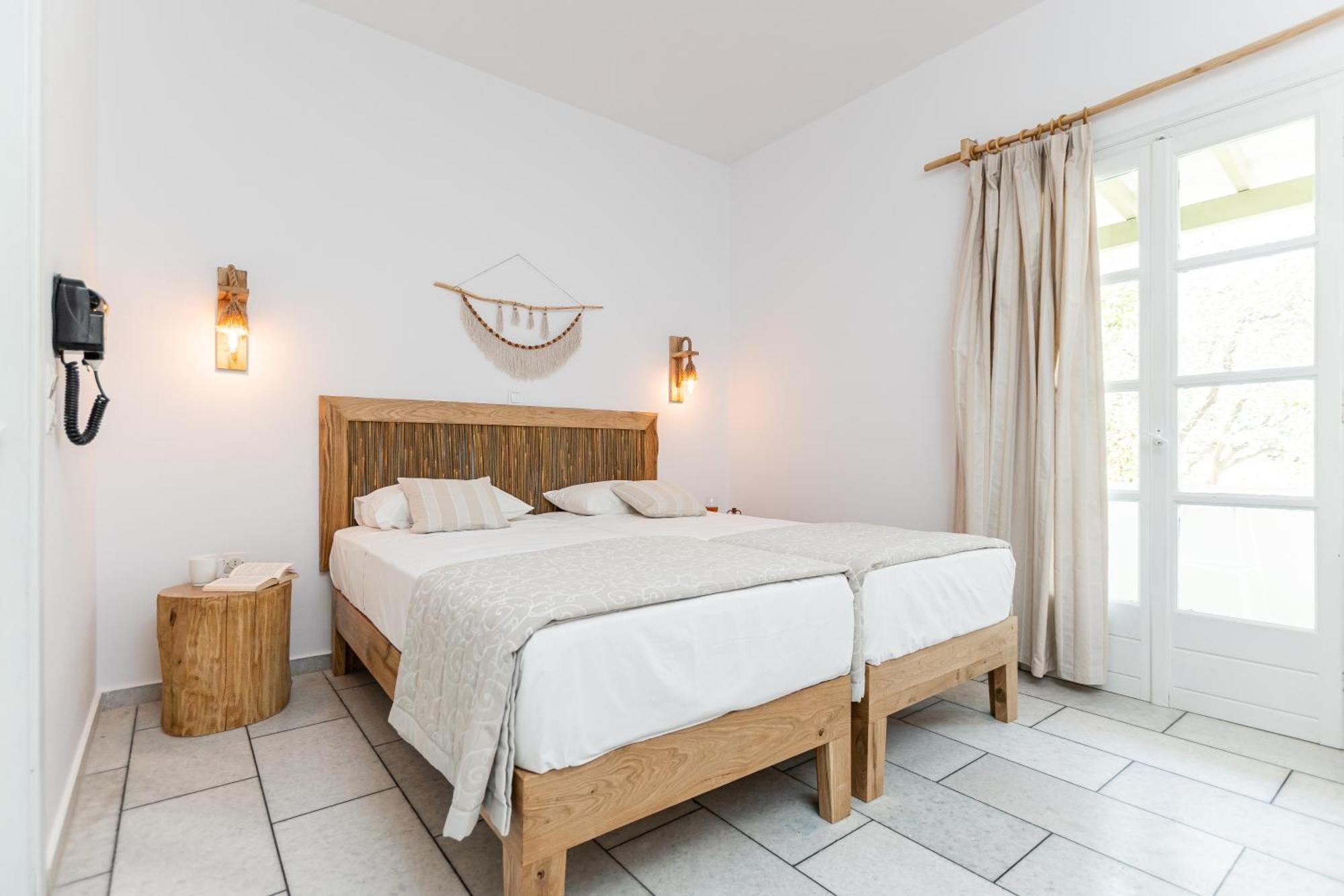 Studios Vrettos Beachfront Hotel Pláka Kültér fotó