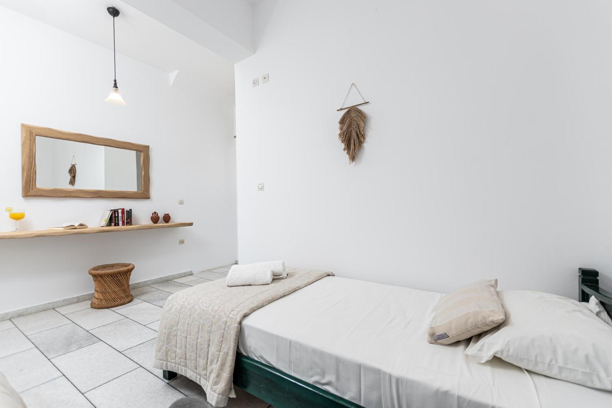 Studios Vrettos Beachfront Hotel Pláka Kültér fotó