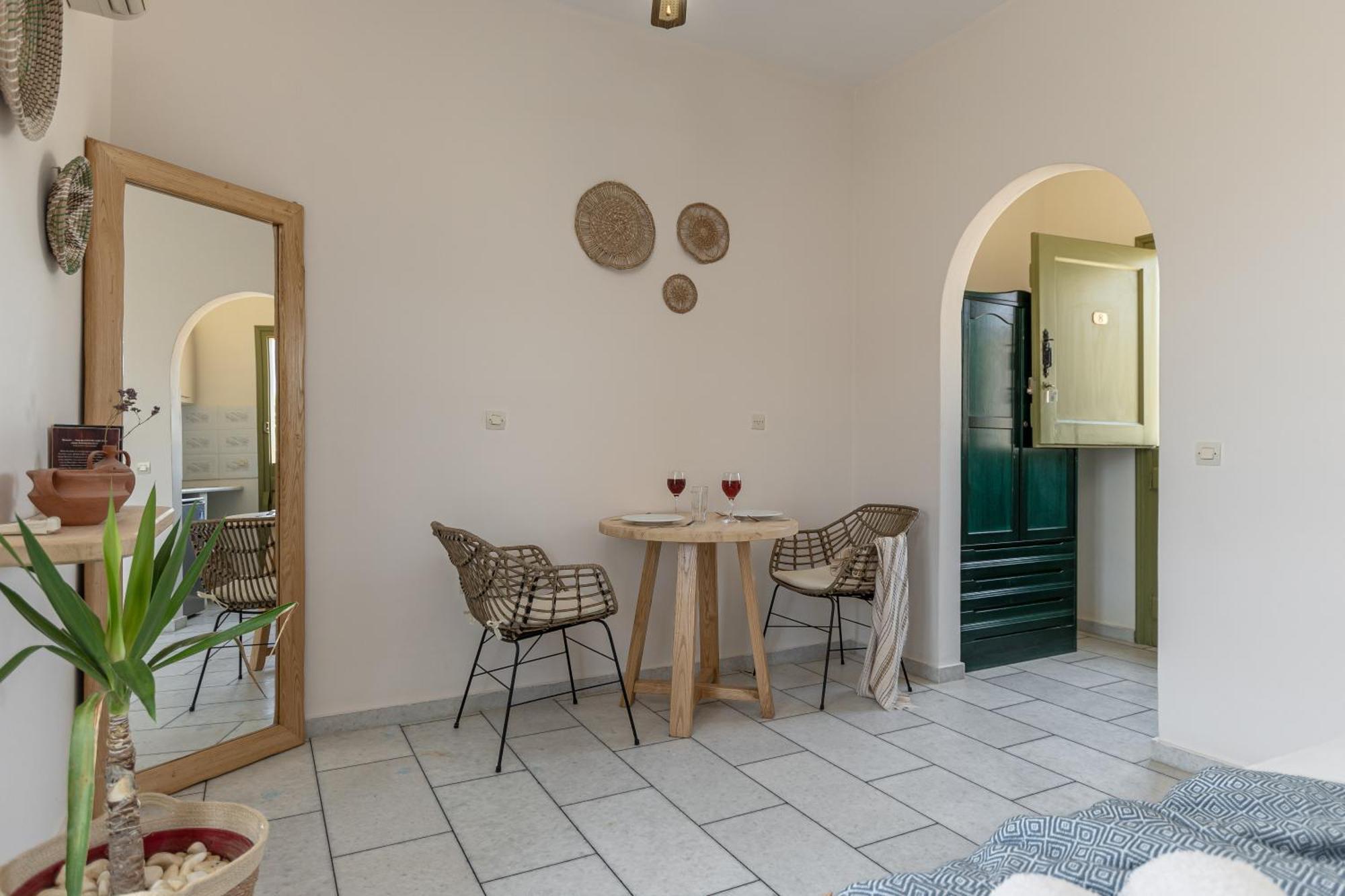 Studios Vrettos Beachfront Hotel Pláka Kültér fotó